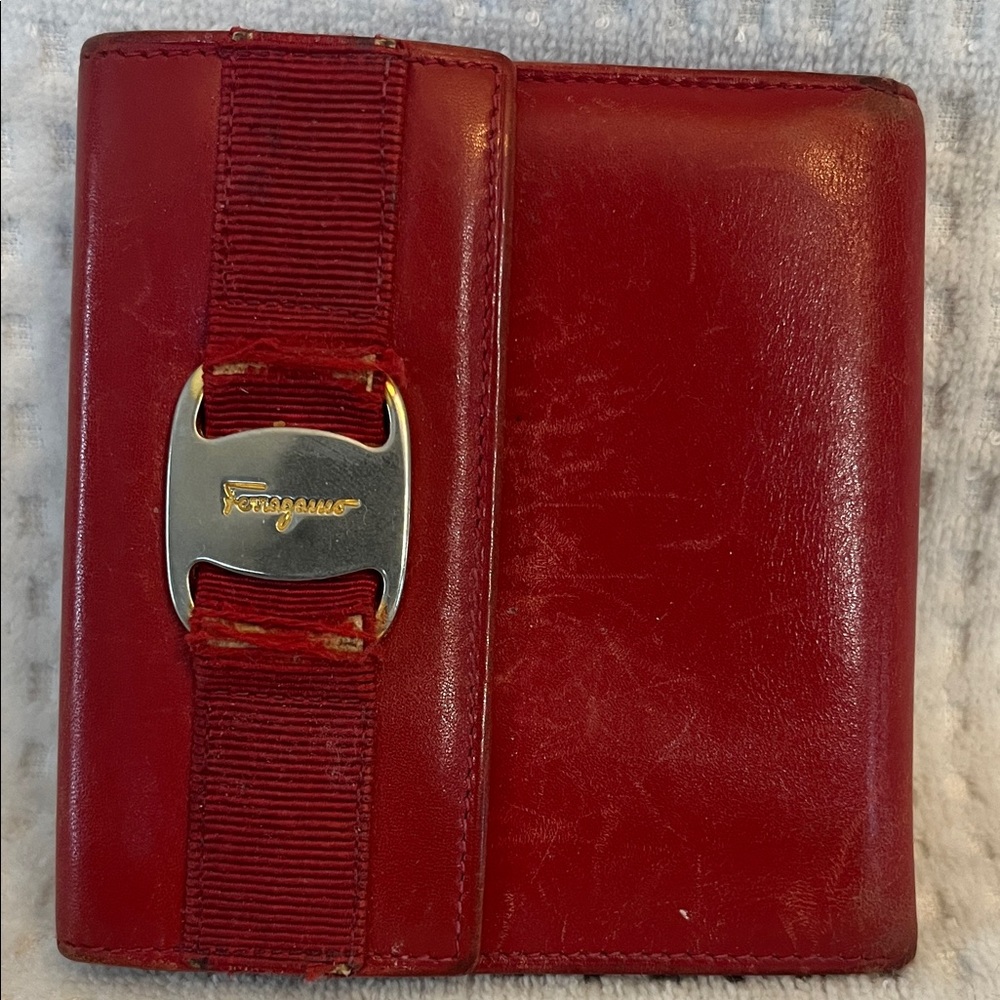 Salvatore Ferragamo Leather Wallet(Rehab)